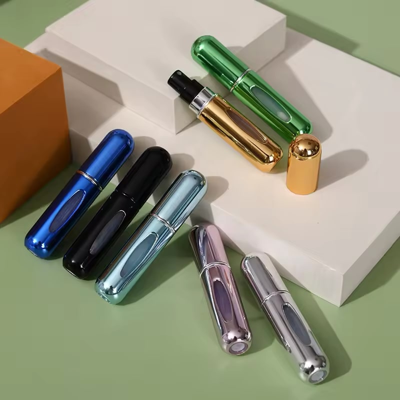 Doplniteľný atomizér pre parfumy