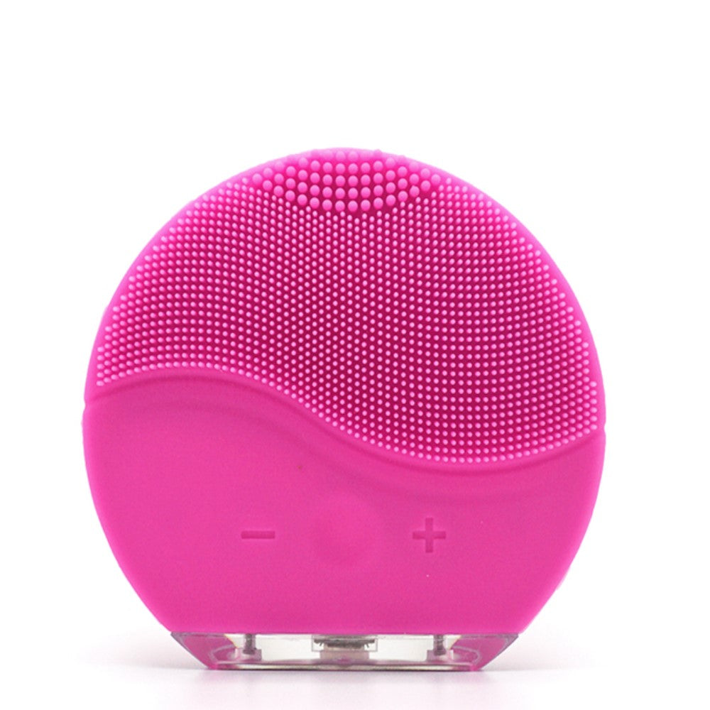 Čistič a masér tváre