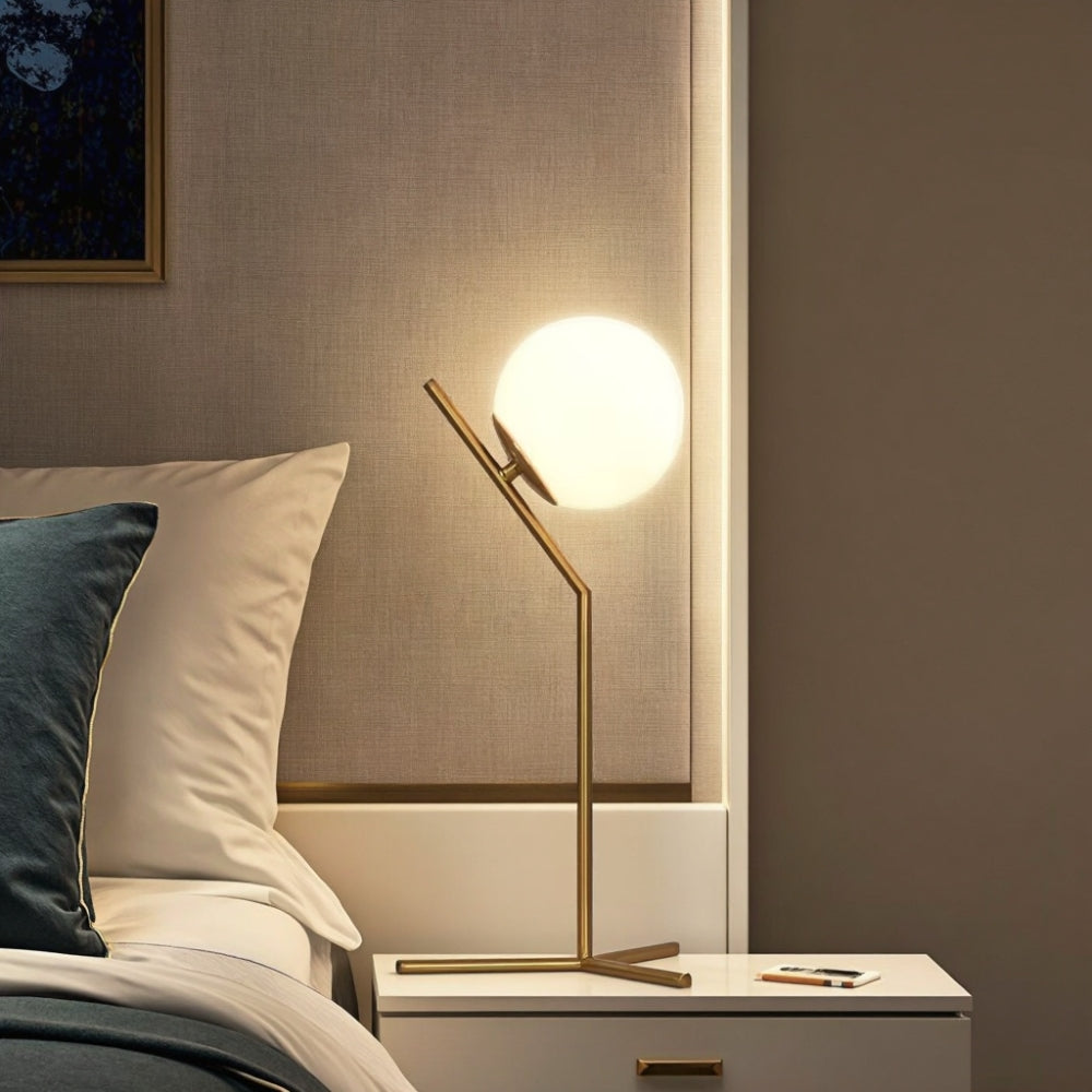 Dizajnová stolná lampa Alaris, sklo, kov